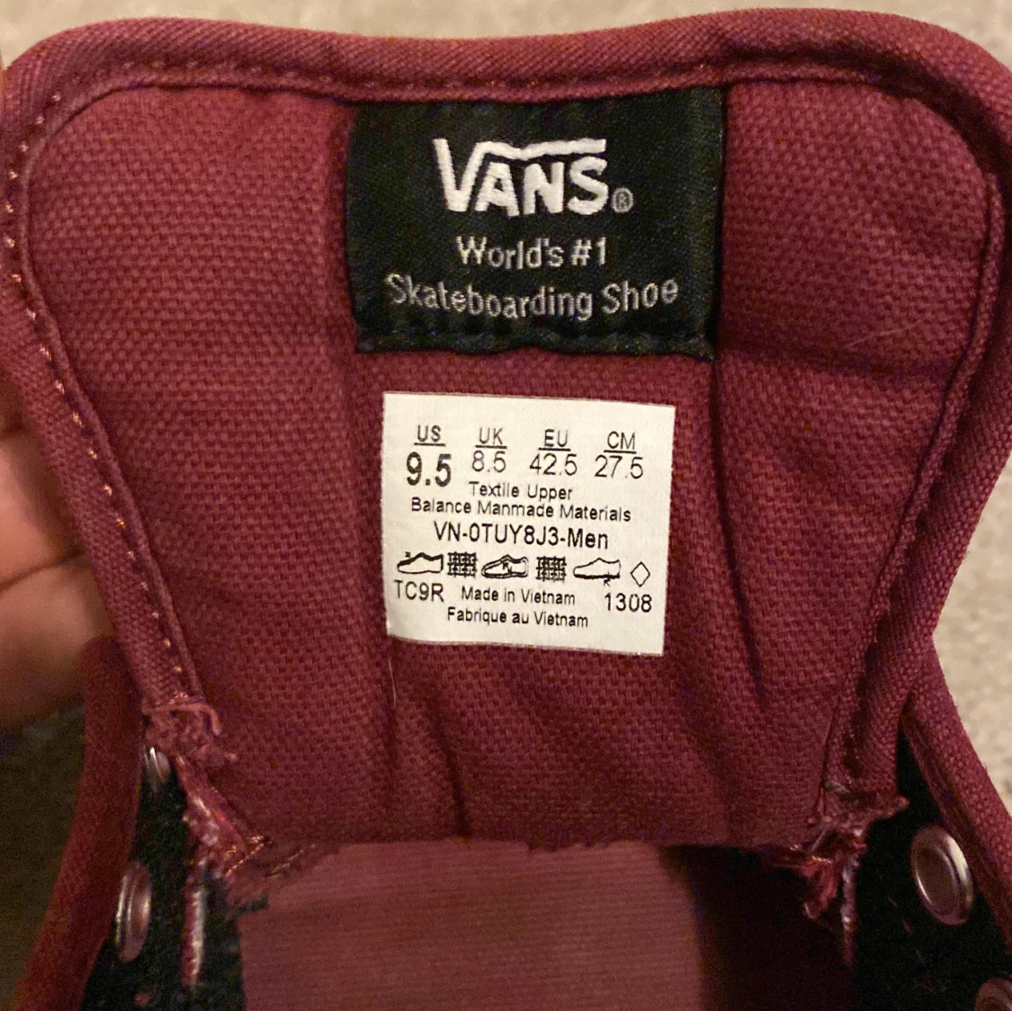 Vinröda Vans sneakers EU 42.5 - 1