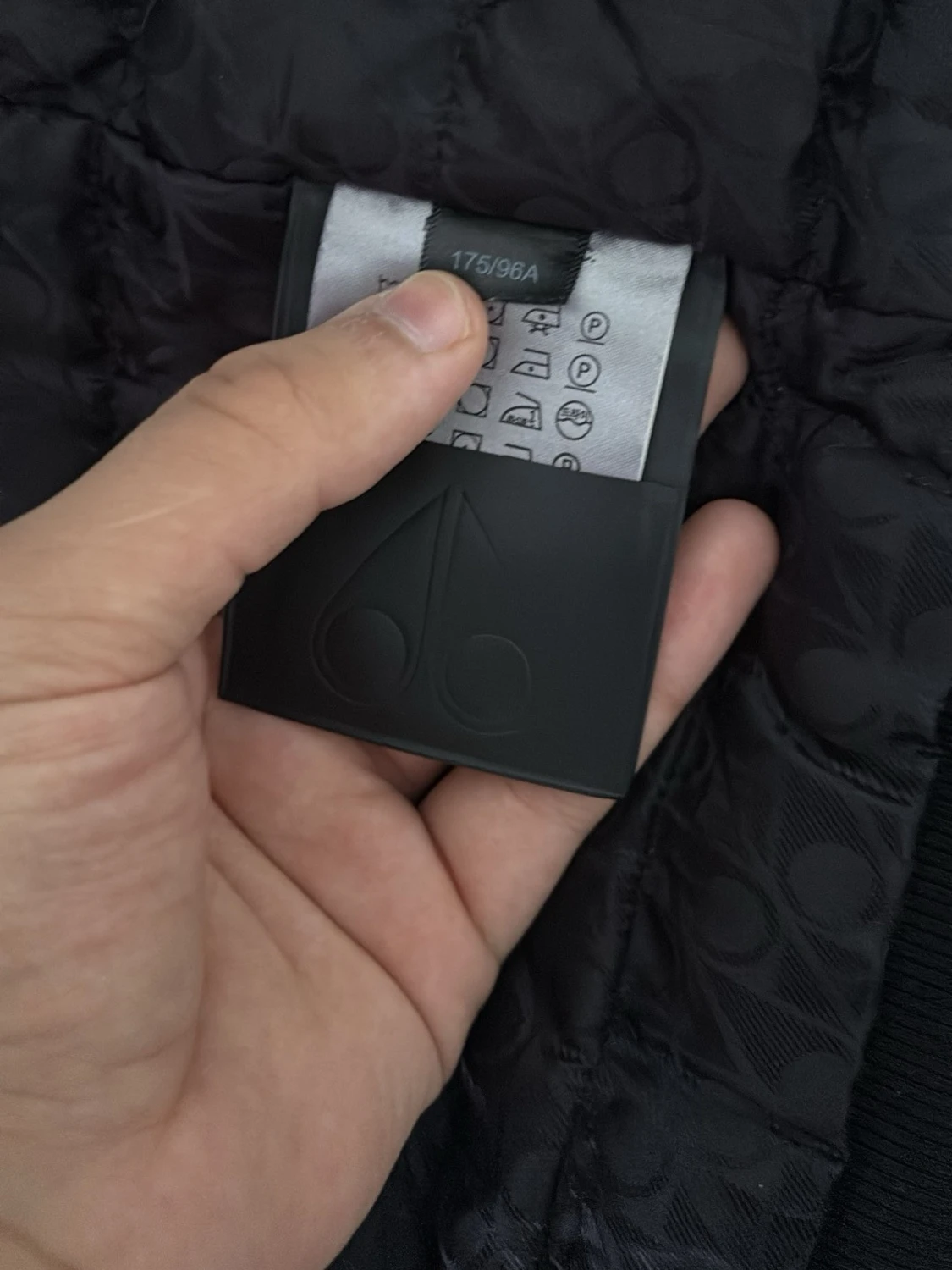 Svart dunjacka från Moose Knuckles - 2