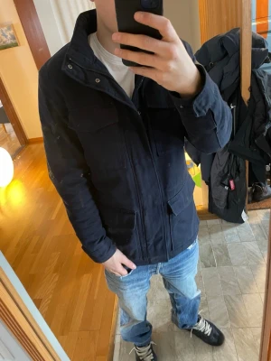 Fodrad Fieldjacket - Riktigt fet fodrad fieldjacket perfekt nu i vinter och vår | Storlek S/M | Skriv vid funderingar och skicka gärna bud! 