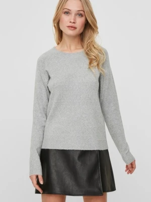 Grå stickad tröja - Grå stickad tröja från Vero Moda i storlek M, passar även S beroende på hur man vill att den sitter. 