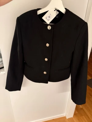 Jacka  - Från bikbok, ny med lappar 🌸 Nypris 799:-