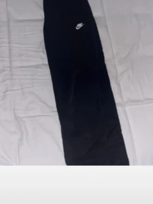 Nike Cargo Pants - Nike Cargo Pants storlek M