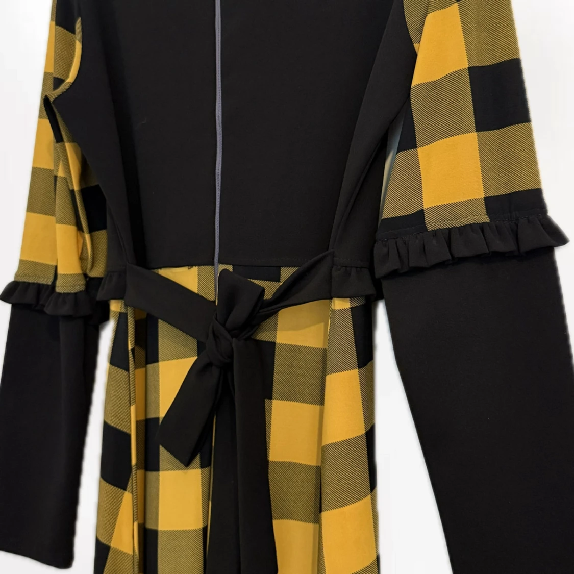 Svart och gul rutig långklänning - 1