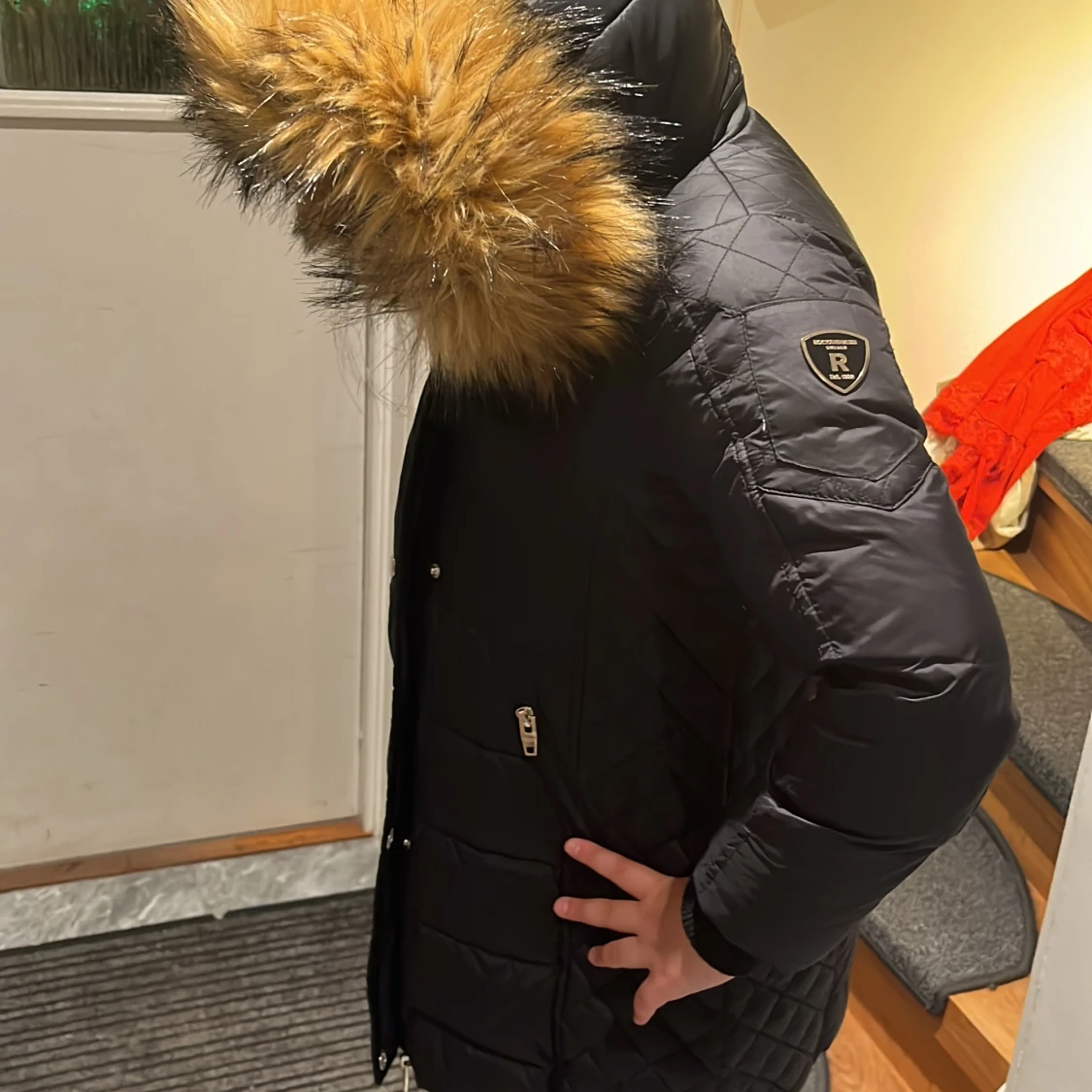 Svart Rockandblue dunjacka med päls - 4
