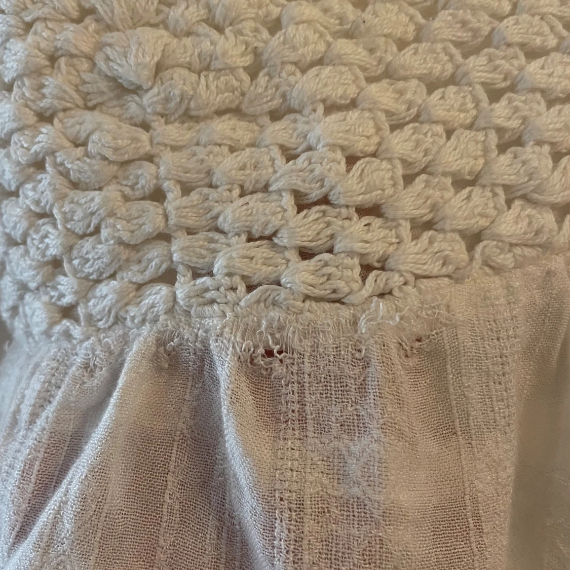 Vit blus med virkade detaljer Pull&Bear - 3