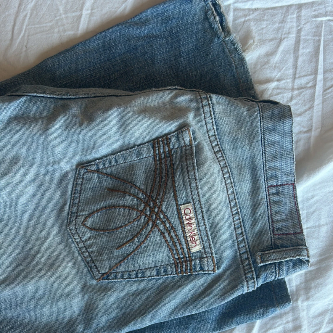 Lågmidjade bootcut jeans - 2