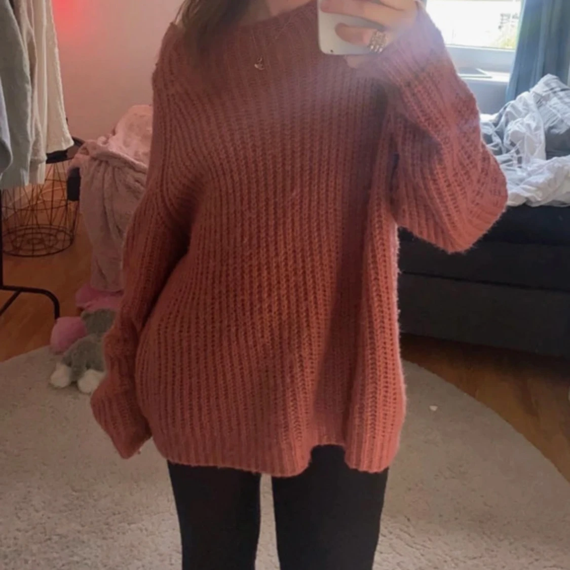 Oversized stickad tröja i rosa