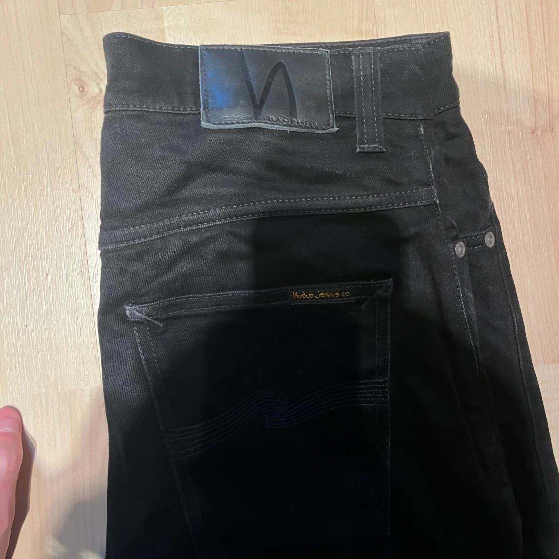 Svarta  jeans från Nudie Jeans