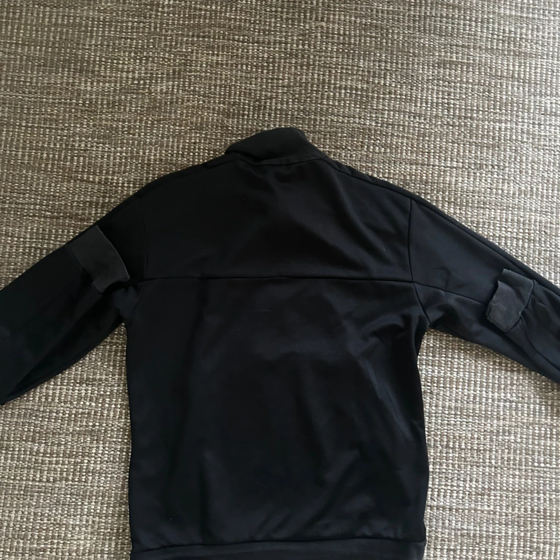Svart Adidas track jacket med vita ränder - 1