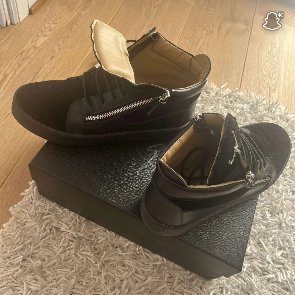 Svarta high top Giuseppe Zanotti med dragkedja  - 1