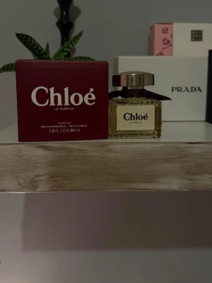 Chloe Le Parfum - Köpte fran kick förra månaden men jg andrade mig. Jag ska fortsätta wmd min Guerlain Mon. #chloe #parfum #chloeleperfum