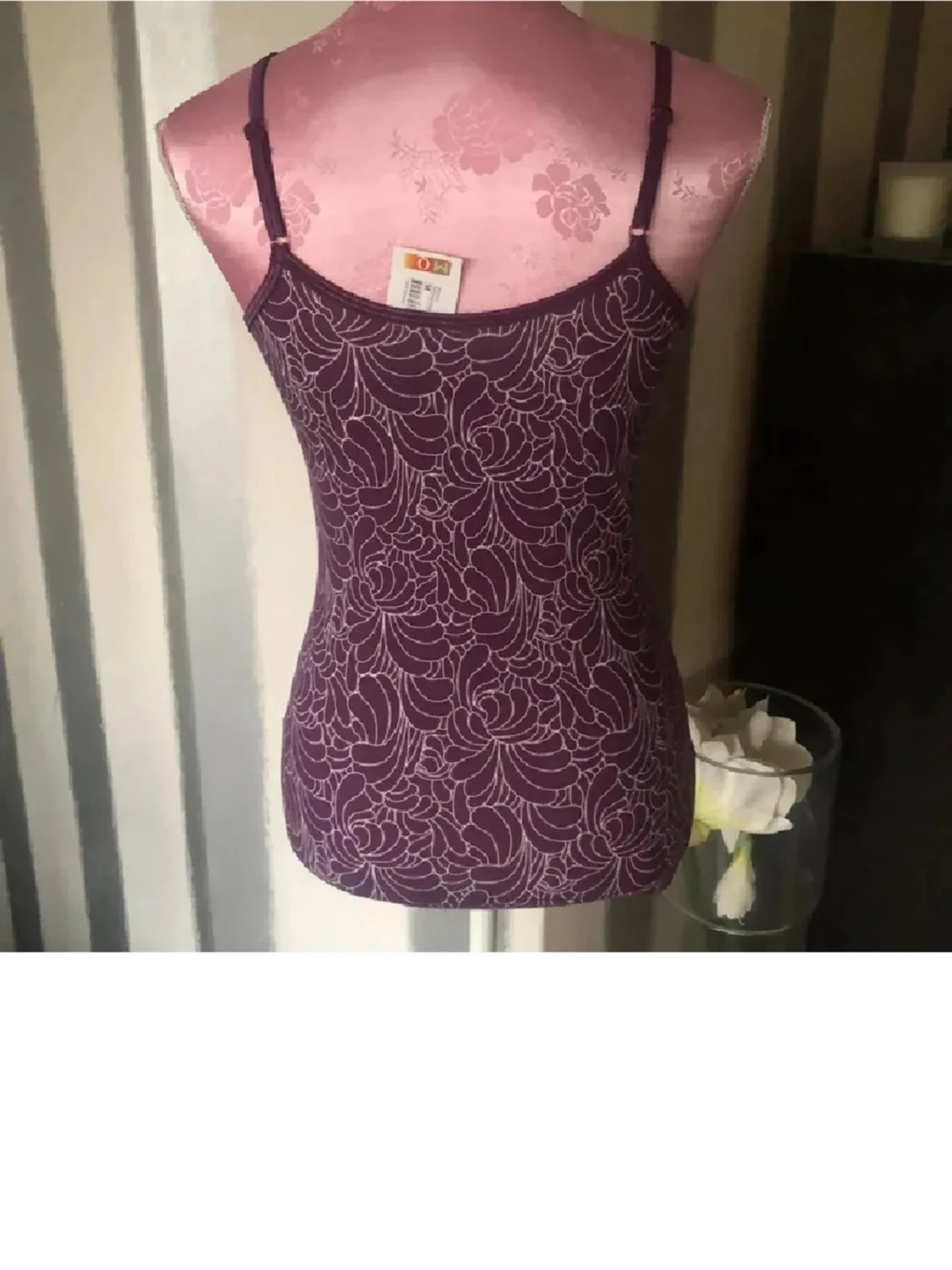 Lila blommig linnetopp med smala band - 1