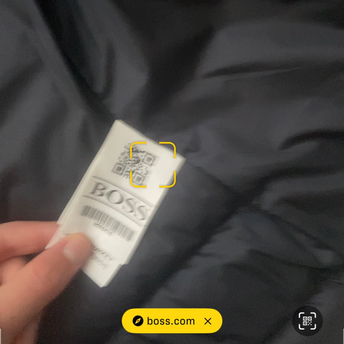 Svart dunväst från BOSS med huva - 3