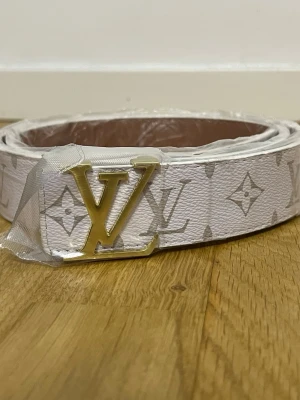 Zara - Helt ny aldrig använt snabb leverans 