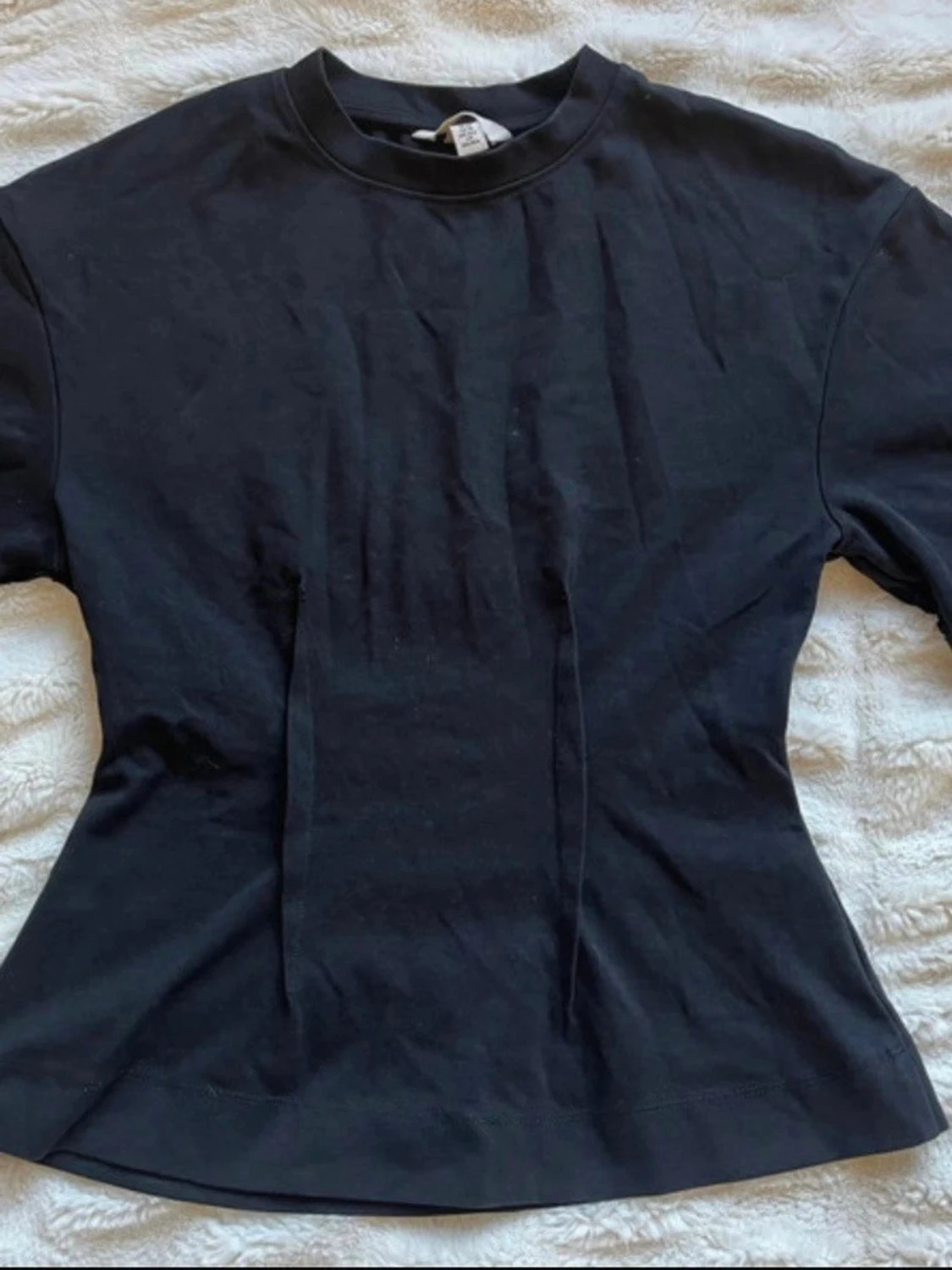 Svart kortärmad t-shirt i bomull