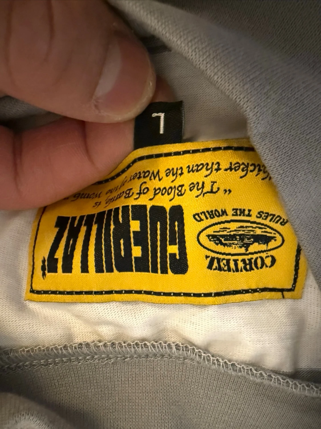 Randig t-shirt från corteiz - 2