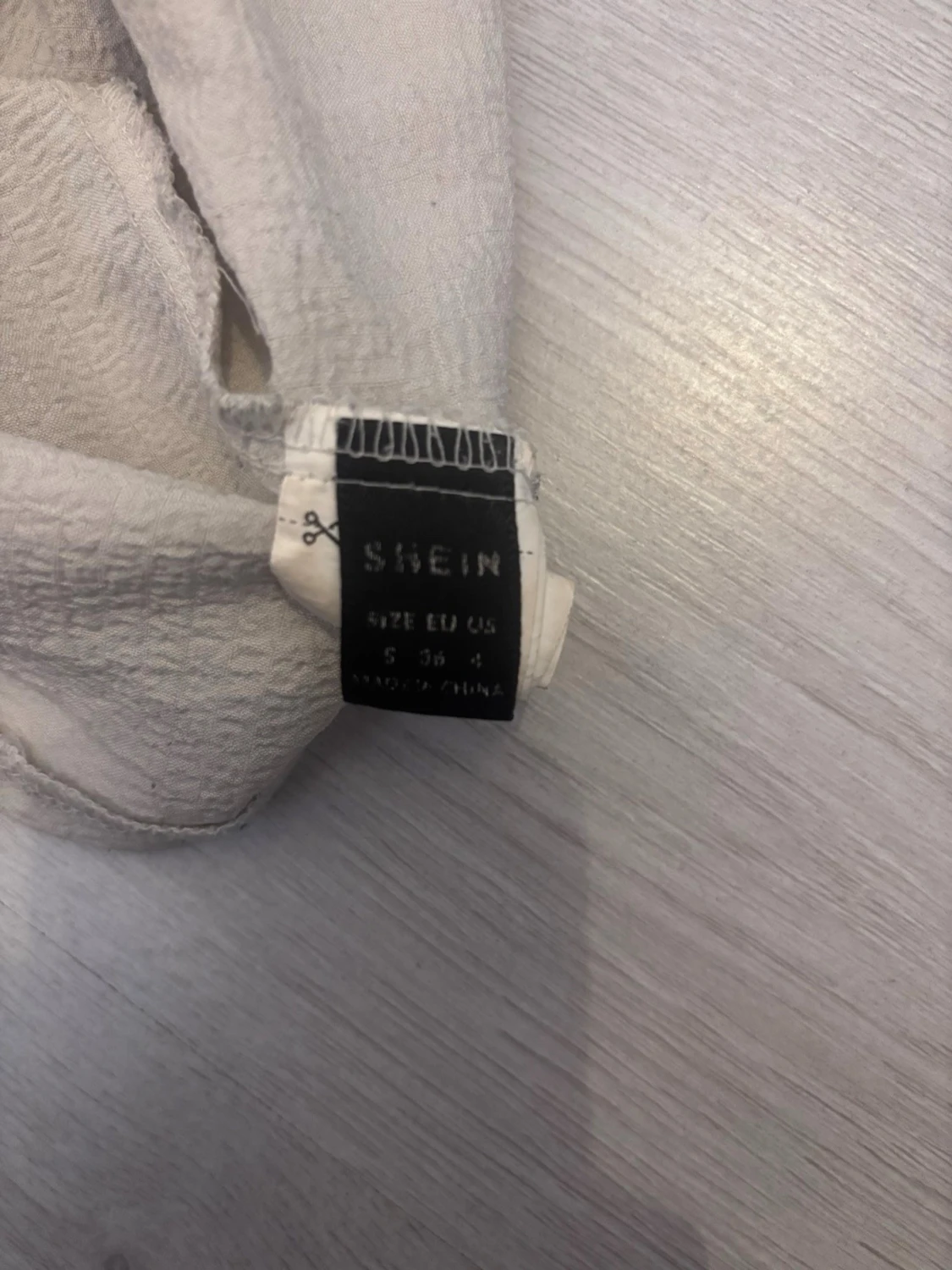 Beige broderad linnetopp från SHEIN - 3