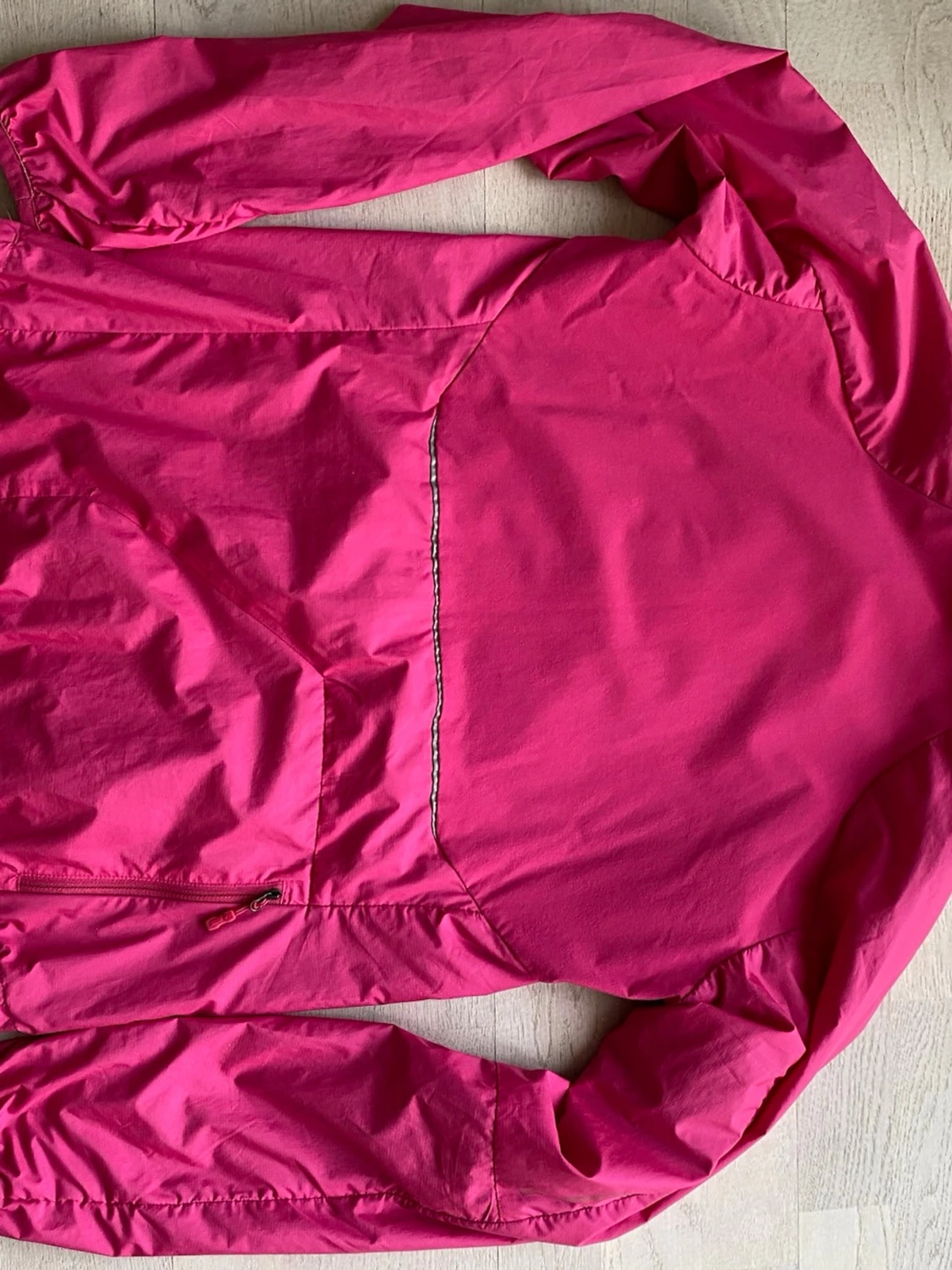 Rosa vindjacka från Haglöfs - 1
