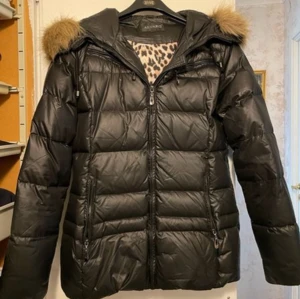 Vinterjacka - Fin vinterjacka i stl S 