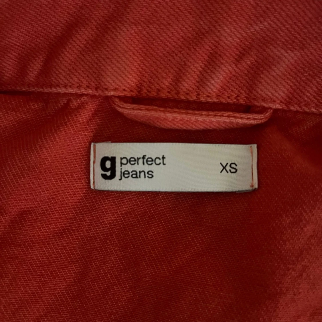 Röd croppad jacka från Perfect Jeans - 92