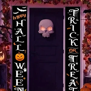 Halloween Dekoration - 2 Smala Halloween Gardiner perfekt för en halloweenfest (använde dem på min) de är jättefina och passar perfekt för dem som har smala fönster i sitt hem för att täcka och dekorera! 