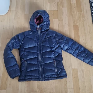 Jacka - Ja ka i fint skick.