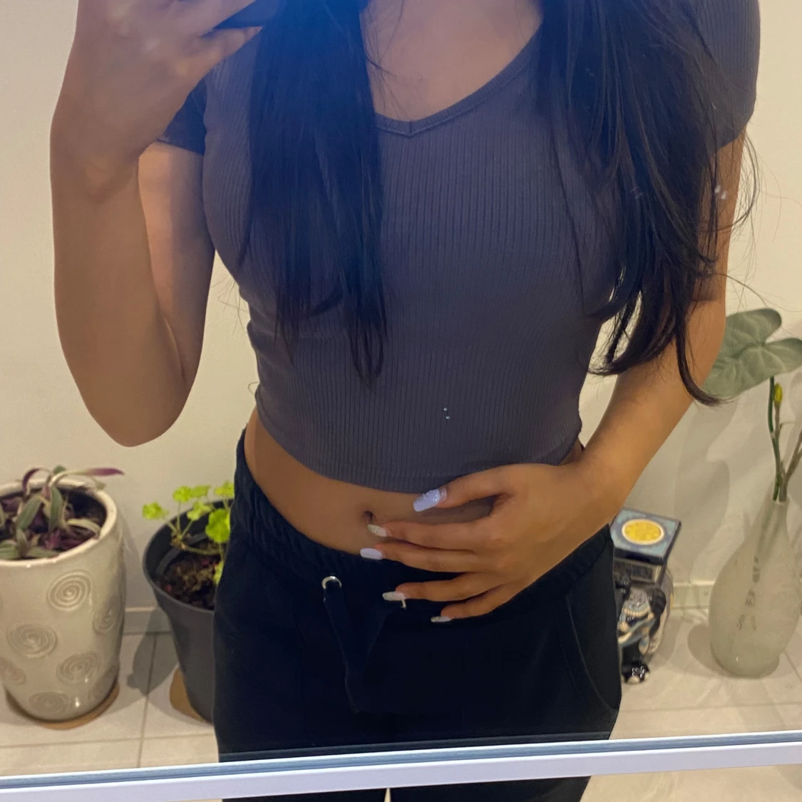 Grå ribbad croppad topp - 90