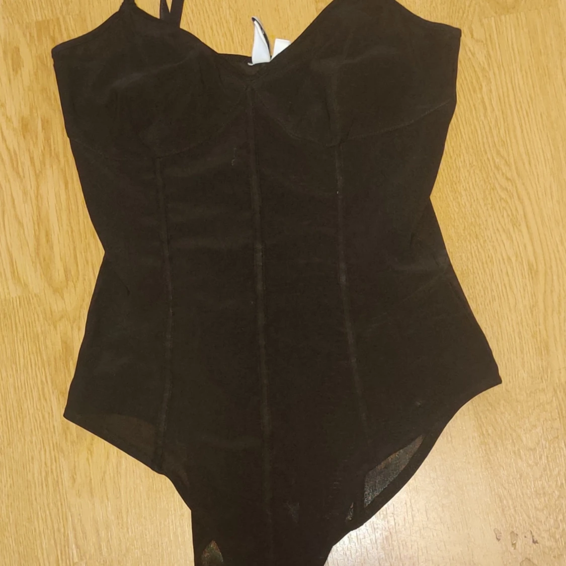 Svart korsett - 90