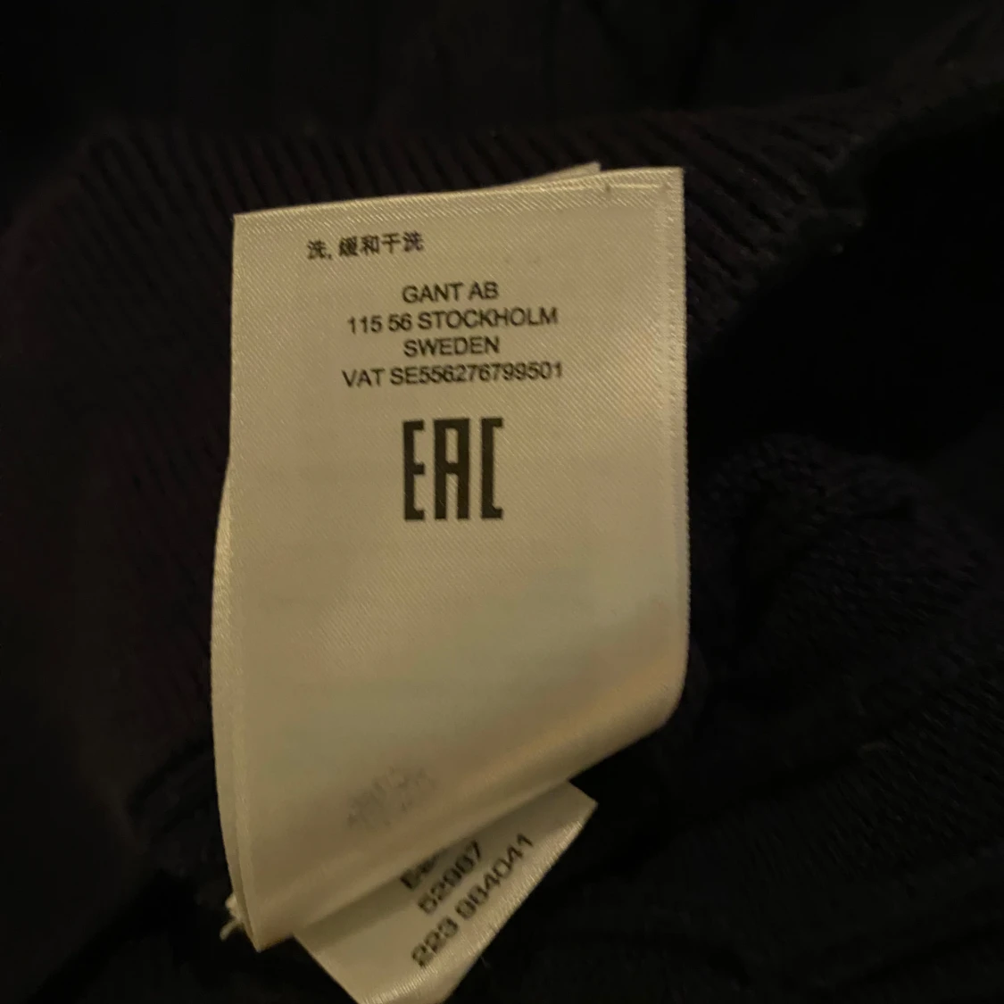 Marinblå kabelstickad tröja från GANT - 91