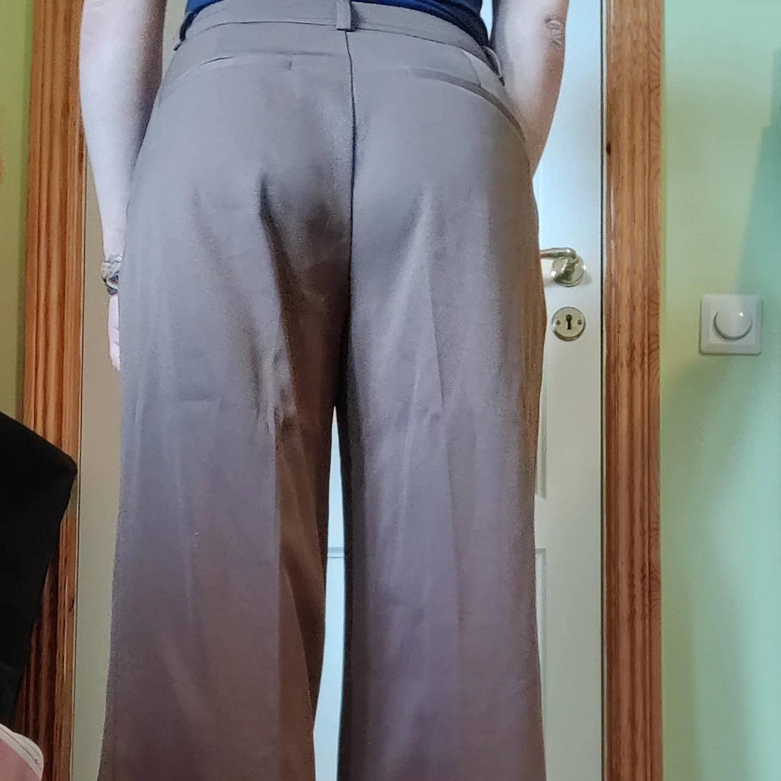 Bruna kostymbyxor - 90