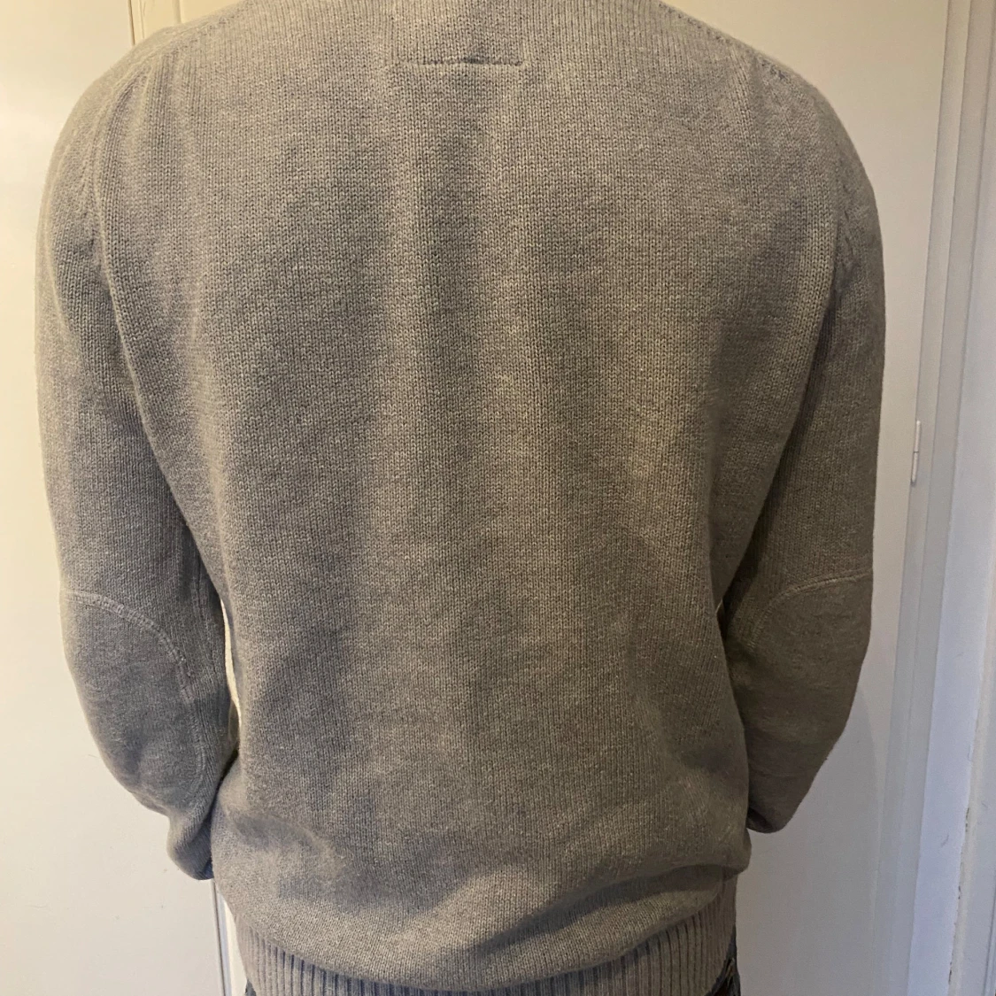 Stickad Morris crewneck - 91