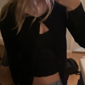 Svart kofta - Snygg svart kofta. Aldrig använt🤗