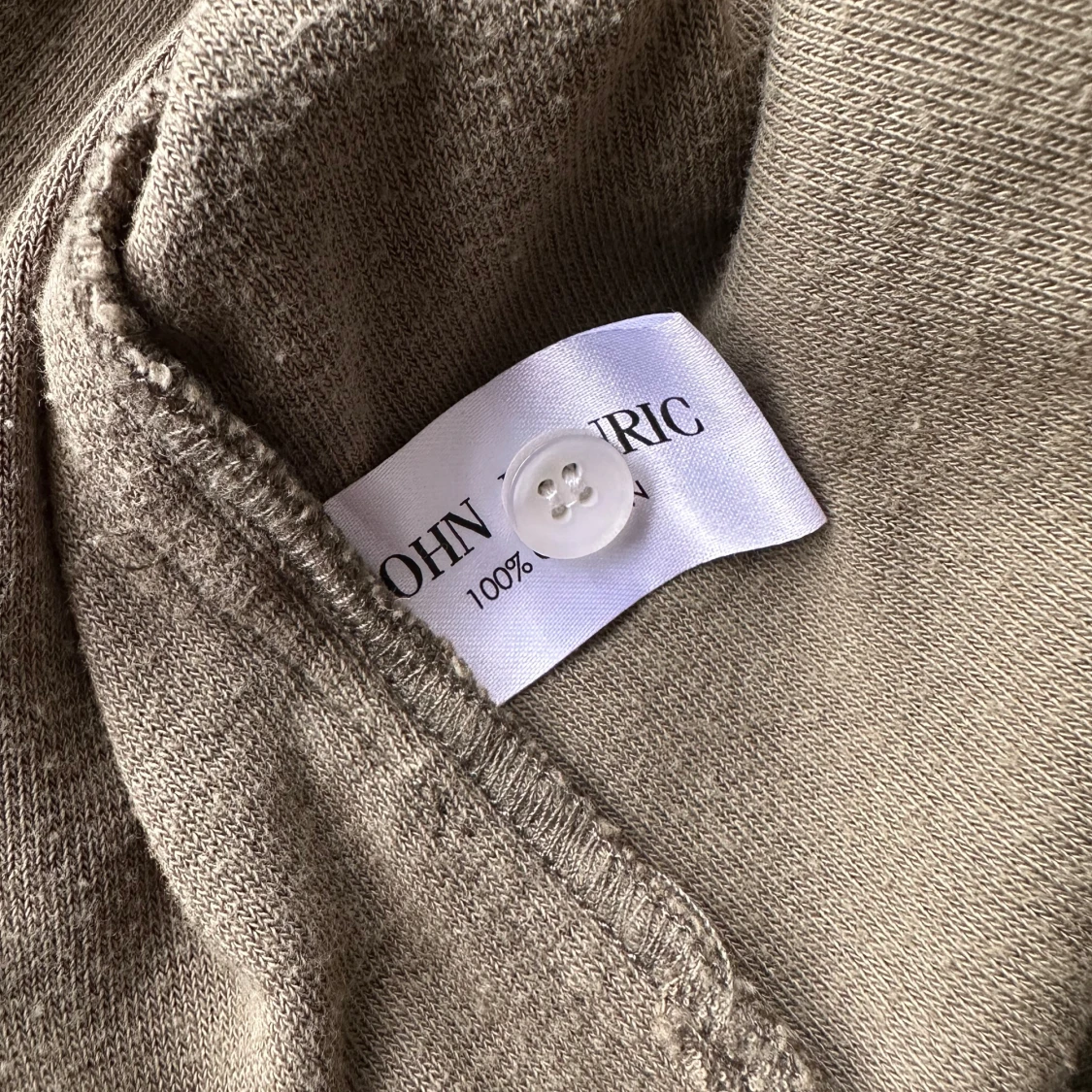 Olivgrön frottéskjorta från John Henric - 3