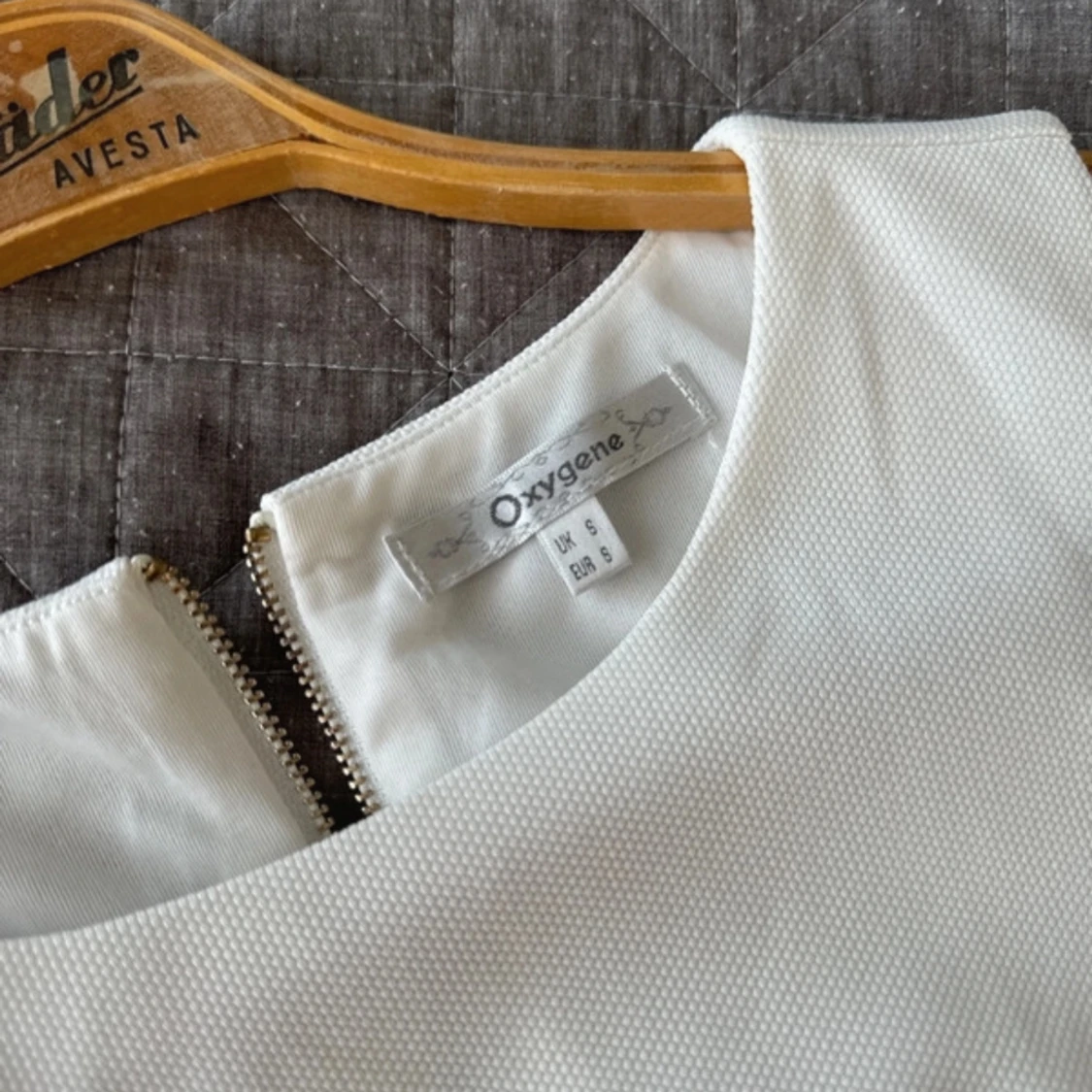 Vit klänning från Oxygene - 2