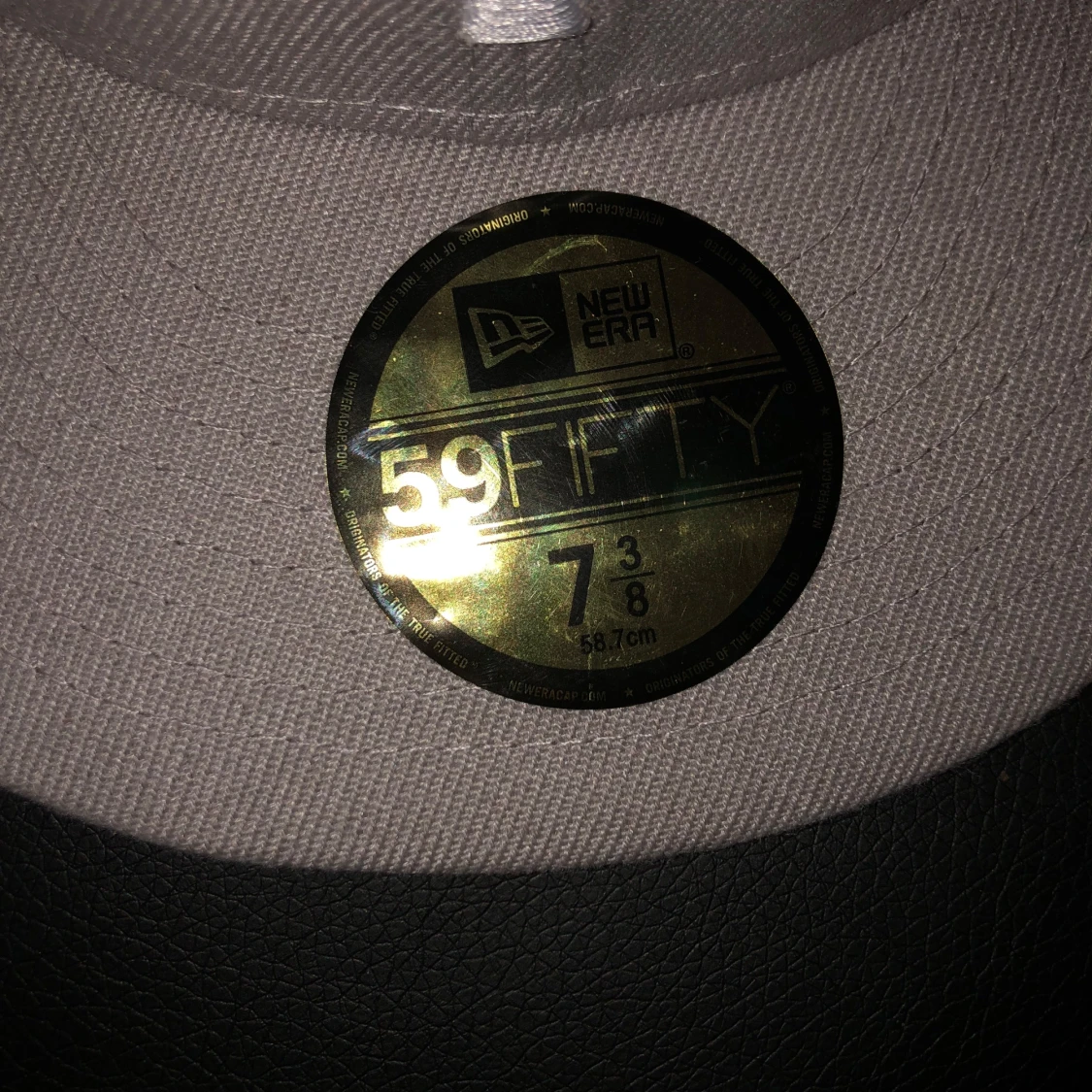 Grå keps från New Era - 3