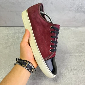 Lanvin skor - Vinröd Lanvin | Skick 8/10 | storlek Uk8/42 passar 43 | endast skorna ingår | skriv vid frågor🙏🏻