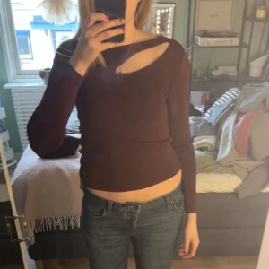 Vinröd topp - Vinröd långärmad topp i superfint skick☺️