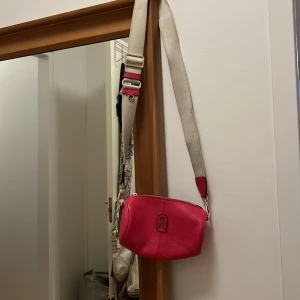 Furla  - Äkta köpt i USA, ny FURLA