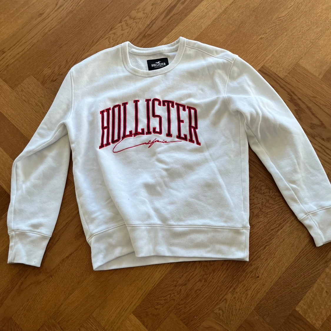 Hollister tröja