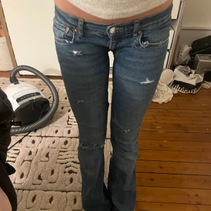  Shit snygga low waste Jeans -  Low wast Jättesnygga blå Jeans💗