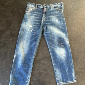 Dsquared jeans - Dsquared jeans i storleken 16Y. De är äkta, kvitto finns. Passar runt 160-165