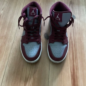 Jordan 1 cherrywood red - Använda fåtal gånger
