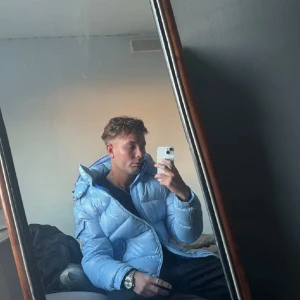 Moncler jacka - Väldigt bra skick 