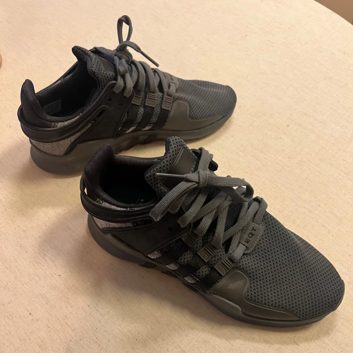 Adidas skor storlek 43 1/3 - 90