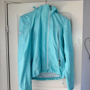 Jacka - Vår jacka använd 2 gånger 