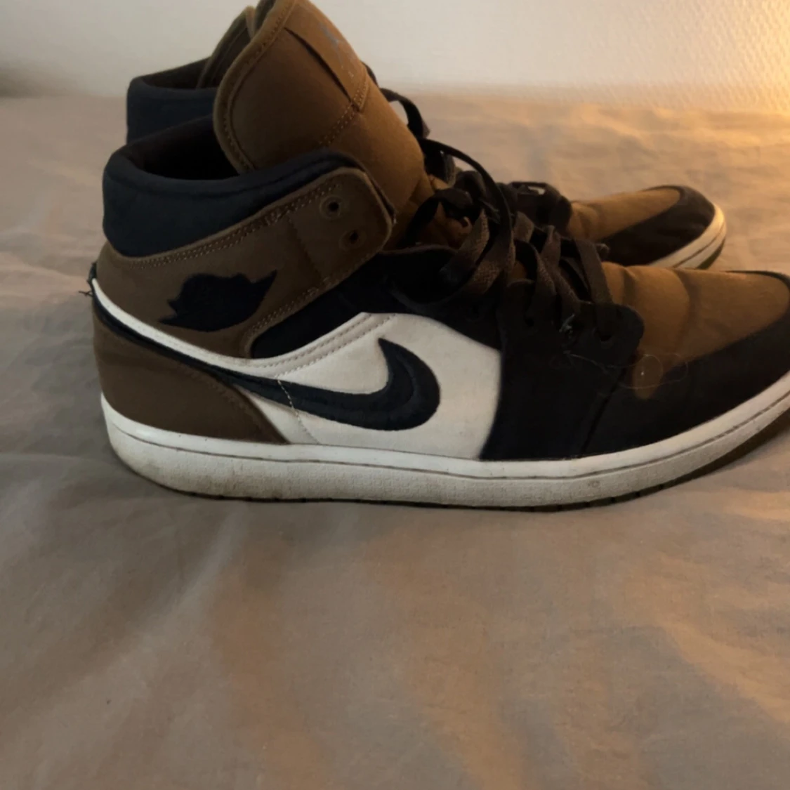 Sko Air Jordan 1 Mid