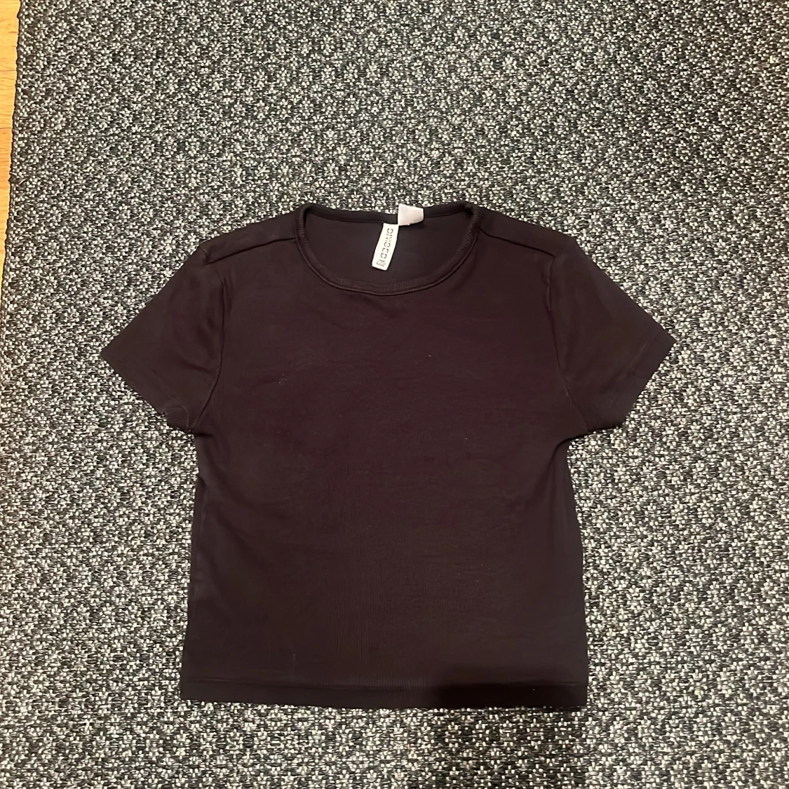 Svart kortärmad topp