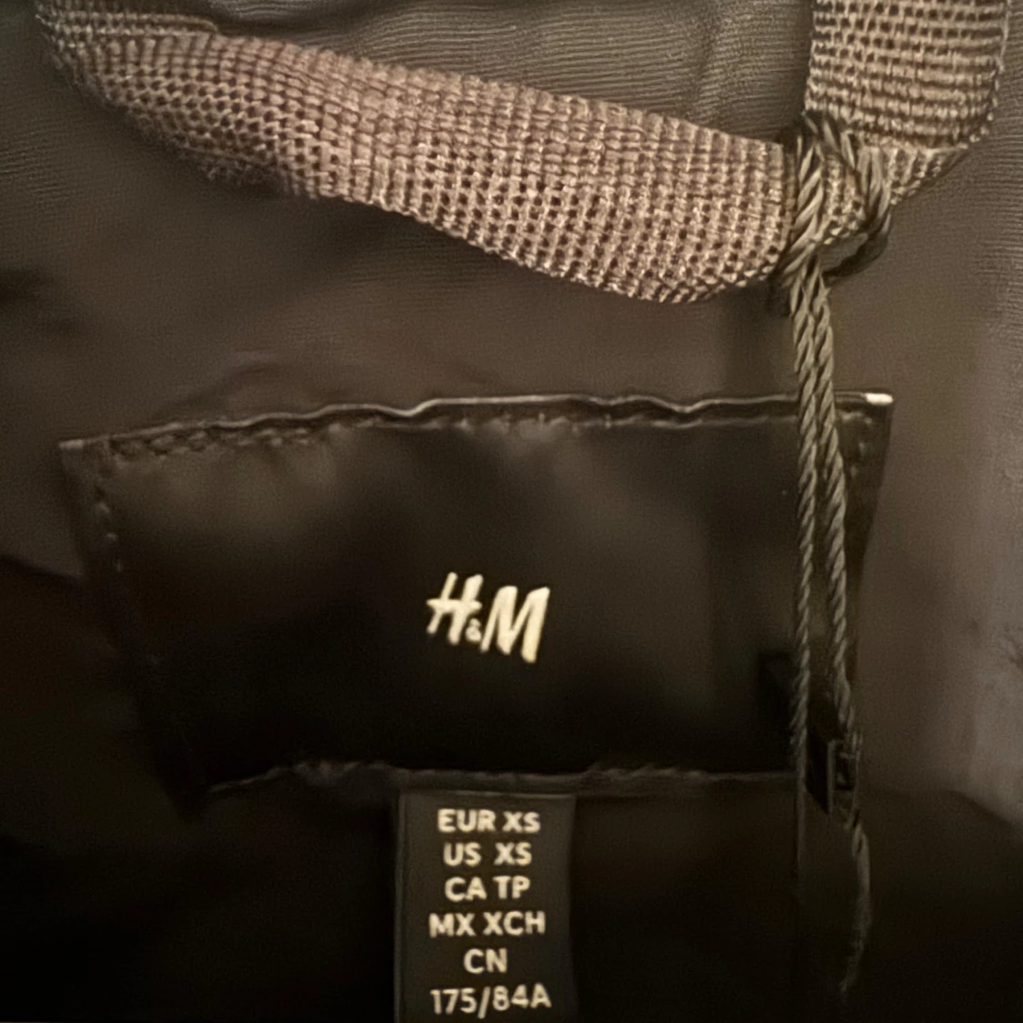 Svart jacka från H&M - 2