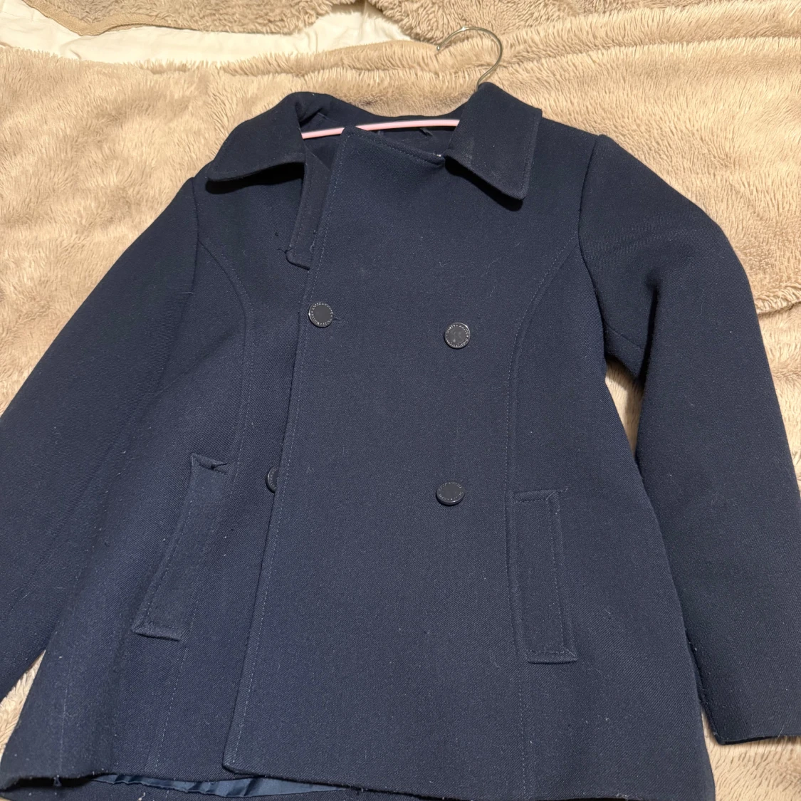 Mörkblå kappa från Holly & Whyte - 3