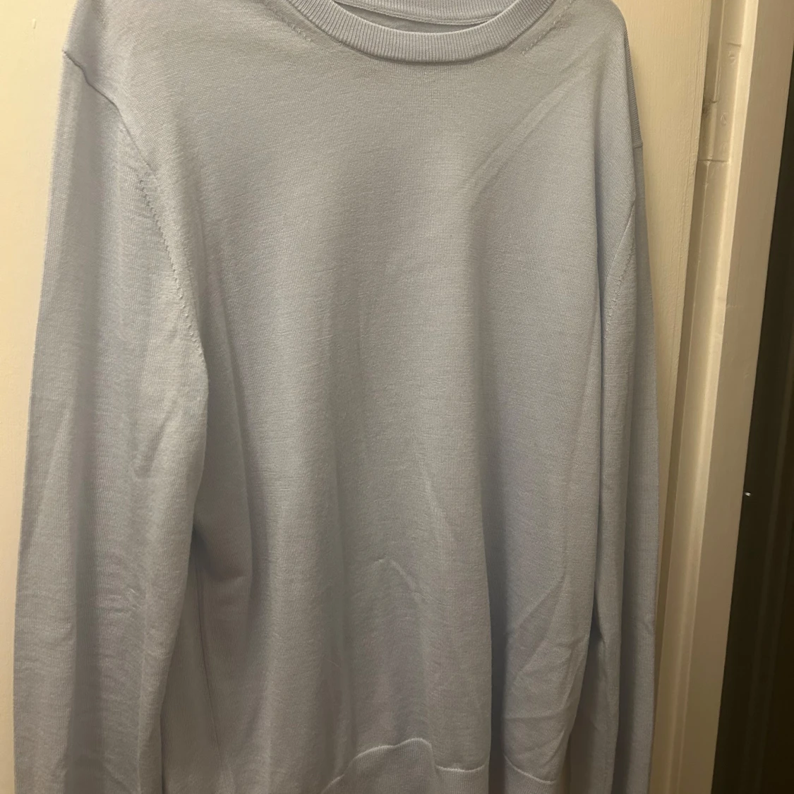 Ljusblå tröja från Riley - 1